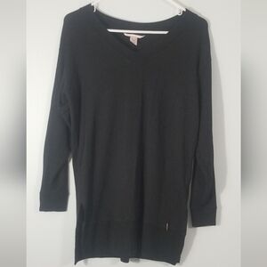 Victoria's Secret V Neck Extra Long Oversized Super Soft Black Sweater. Size XS.